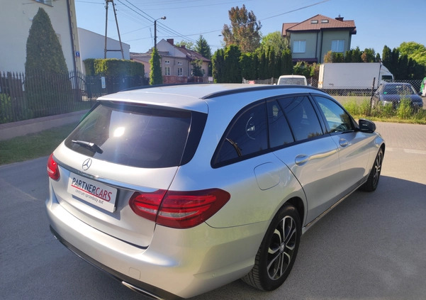Mercedes-Benz Klasa C cena 99000 przebieg: 96000, rok produkcji 2016 z Jarocin małe 211